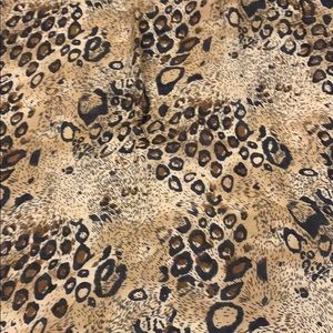 NWT 2 chic scarf